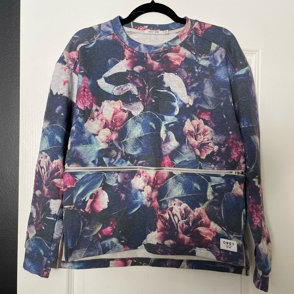 OBEY Convertible Floral Crewneck/Crop Top